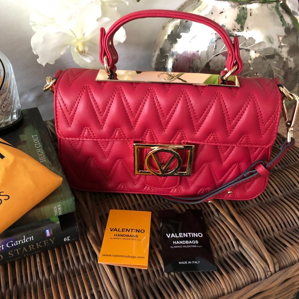 ❤️ NEW Mario VALENTINO Florence D Plate Quilted Red Leather Shoulder Bag - Picture 8 of 11